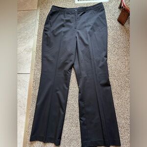 Jones New York Elegant Black Trousers Flat front and wide leg, straight leg